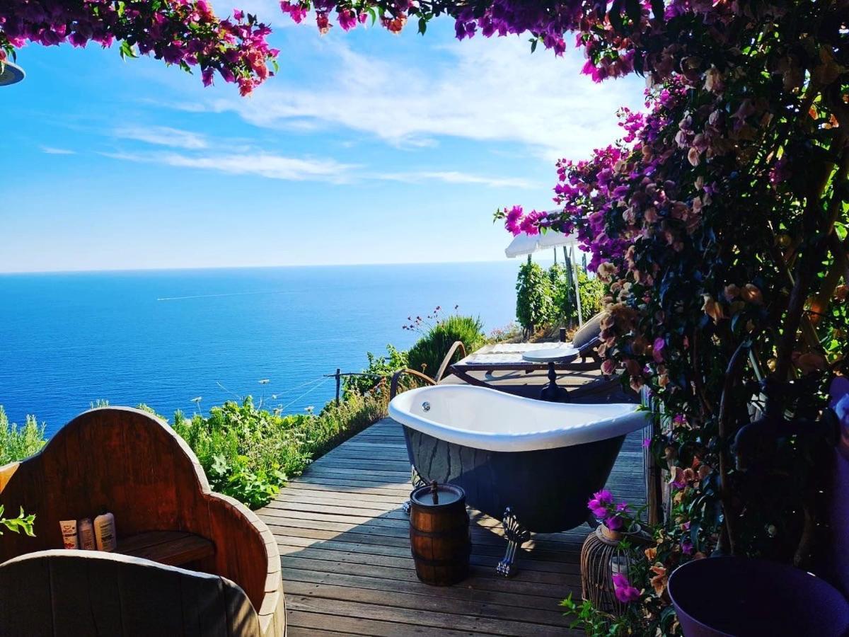 فيلا Refuge Uwabio Organic Vineyard Cinqueterre ريوماجّوري المظهر الخارجي الصورة